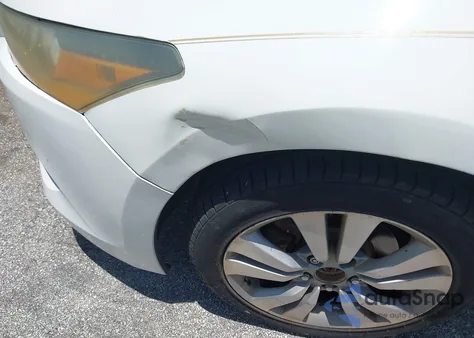 2009 Honda Accord 2.4 Ex-L z USA, uszkodzony, nr VIN 1HGCS12809A024419